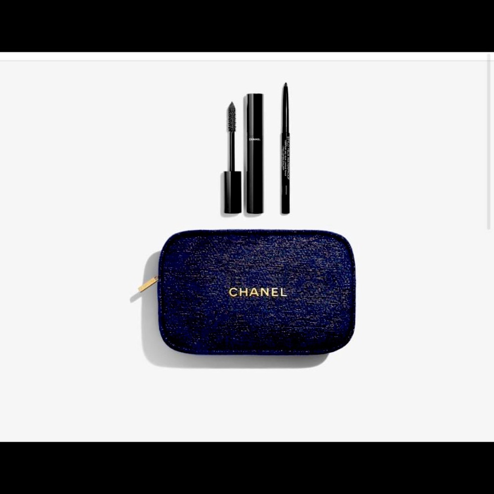 Chanel Make Up set